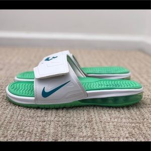 lebron slides 2019